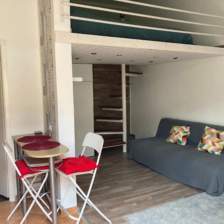 Apartamento Dora'S Calm Nest Over The Chestnut Tree Budapest Exterior foto
